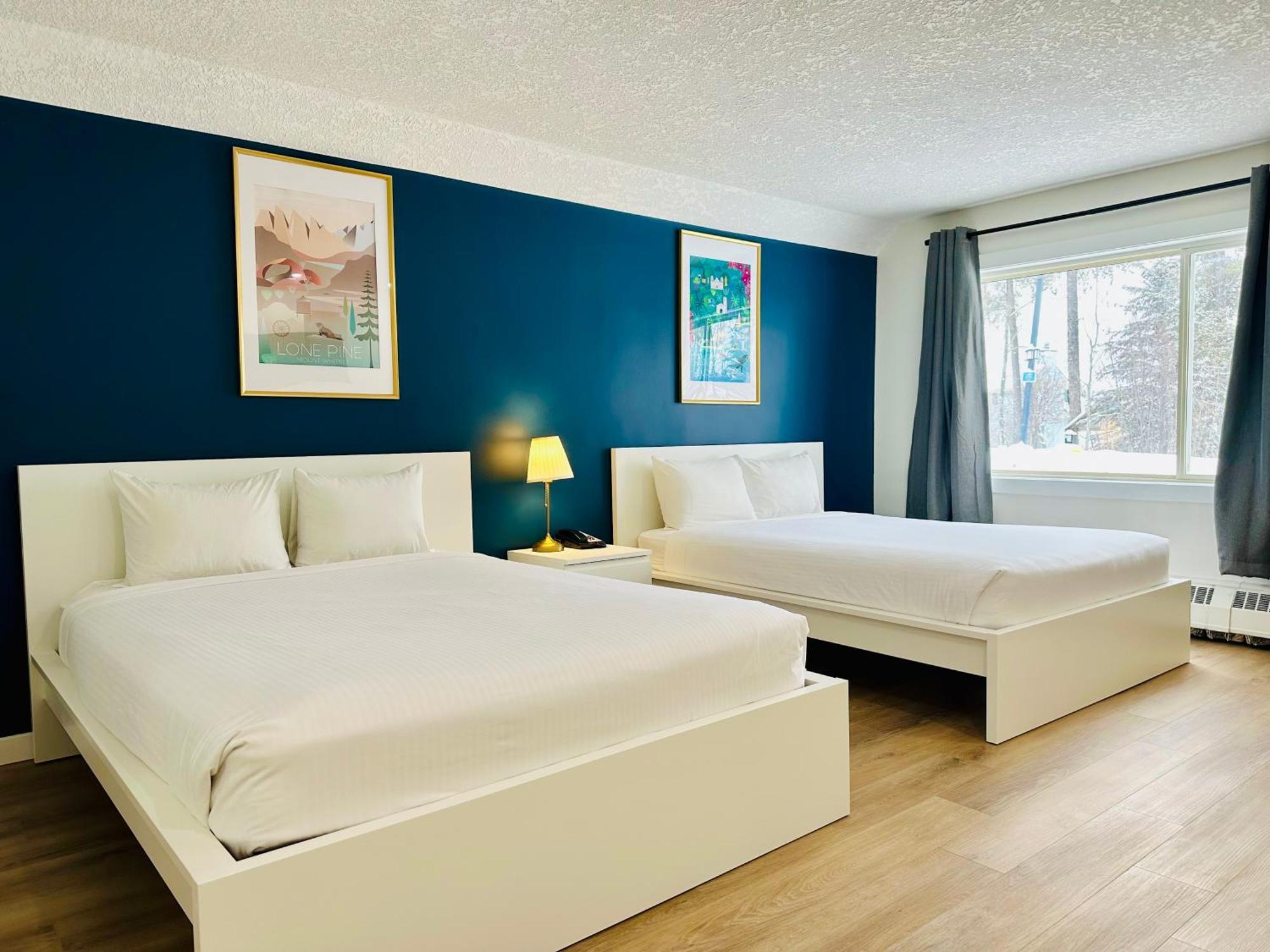 Cloud 9 Inn Whitecourt Exterior photo